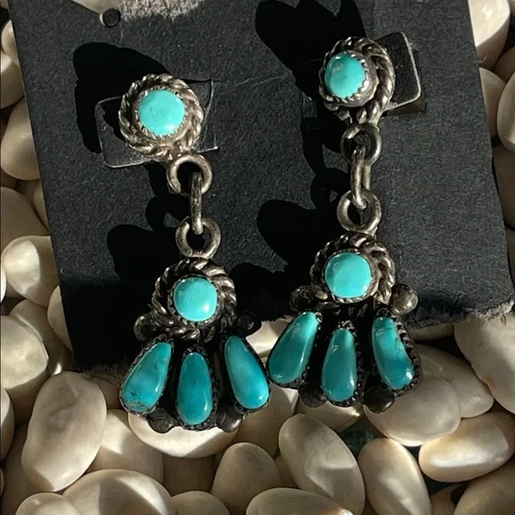 Native American Zuni, Sterling, silver Turquoise Dangle Earrings - Picture 3 of 5